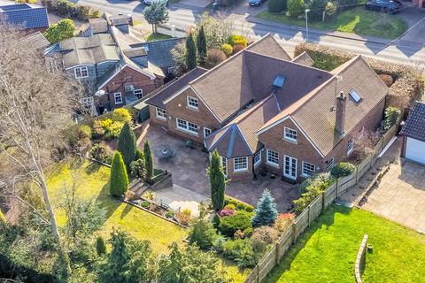 undefined, Oaklea, Oaklands, Welwyn, Hertfordshire, AL6