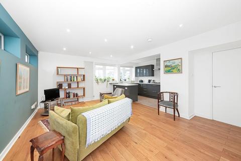 undefined, Cokers Lane, Dulwich, London, SE21