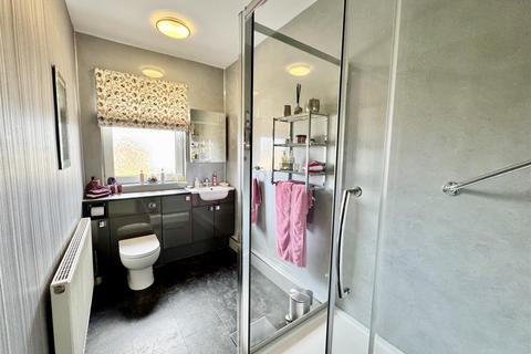 3 bedroom terraced house for sale, Redbrook Road, Barnsley