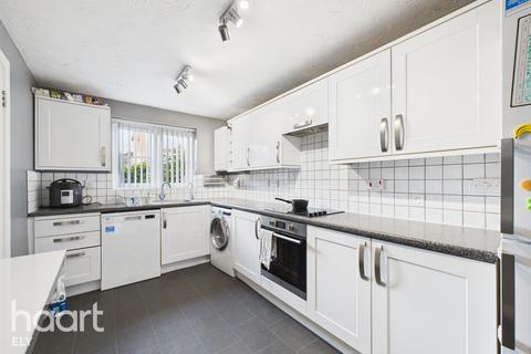3 bedroom detached house for sale, Collier Close, Ely