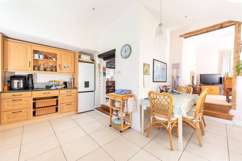 Kitchen/Breakfast Rm
