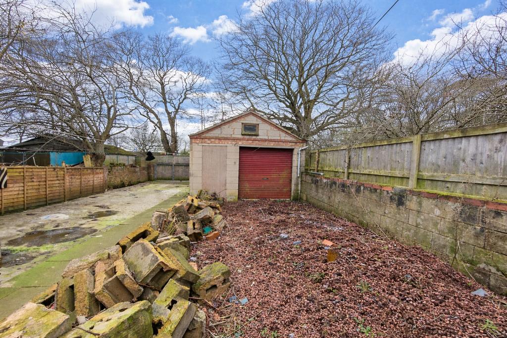 47 Berkeley Street Scunthorpe DN15 6 BJ Exterior...