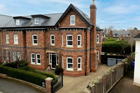 5 bedroom semi-detached house for sale, Vicarage Lane, Altrincham WA14
