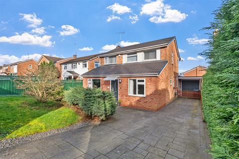 3 bedroom detached house for sale, Golf Lane, Whitnash, Leamington Spa