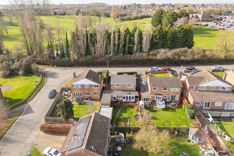 3 bedroom detached house for sale, Golf Lane, Whitnash, Leamington Spa