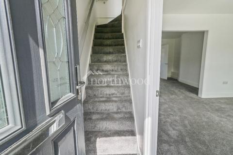 3 bedroom semi-detached house for sale, Hythe Road, Willesborough, Ashford, TN24