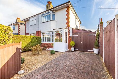 2 bedroom semi-detached house for sale, Avenue Road, Christchurch BH23