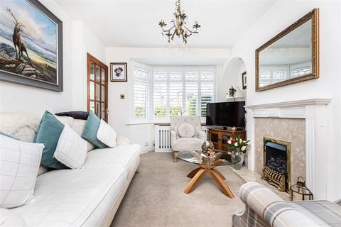 2 bedroom semi-detached house for sale, Avenue Road, Christchurch BH23