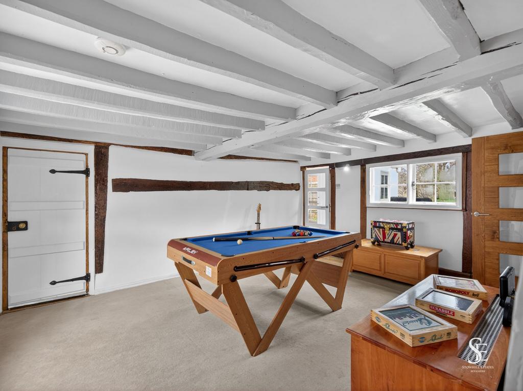 Games Room / Dining Room