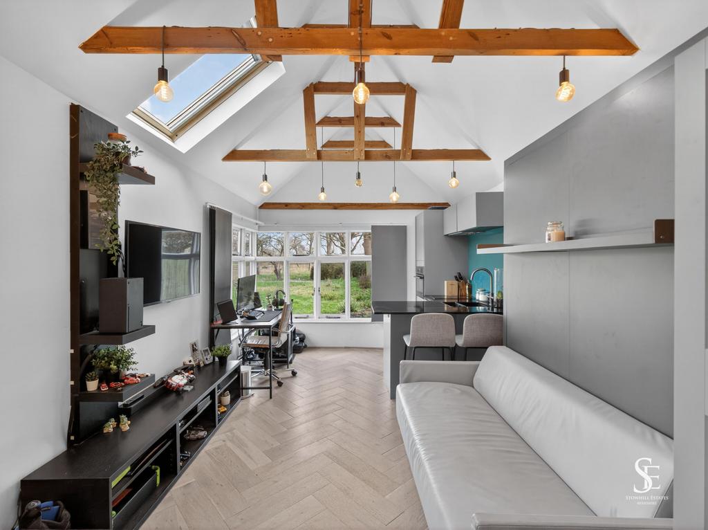 Detached Annexe