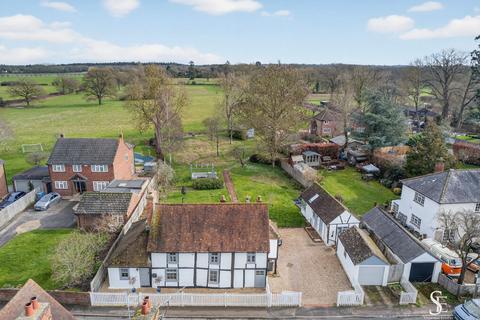 4 bedroom detached house for sale, The Street, Shurlock Row, RG10