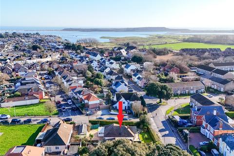 3 bedroom bungalow for sale, Stanpit, Christchurch, Dorset, BH23