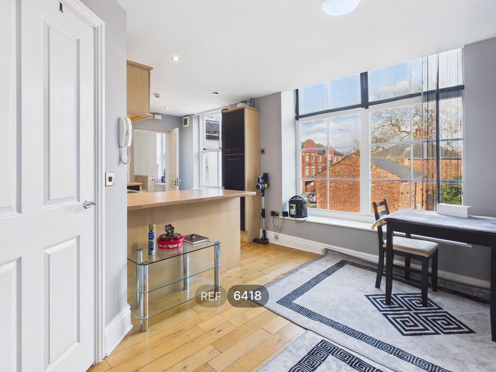 Kitchen / Living area