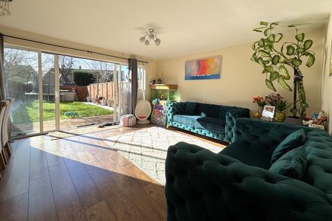 undefined, Baynton Road, Woking GU22