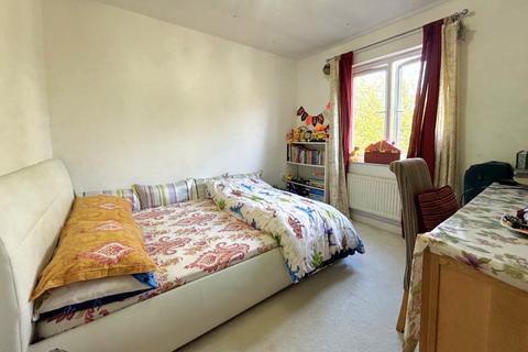 undefined, Baynton Road, Woking GU22