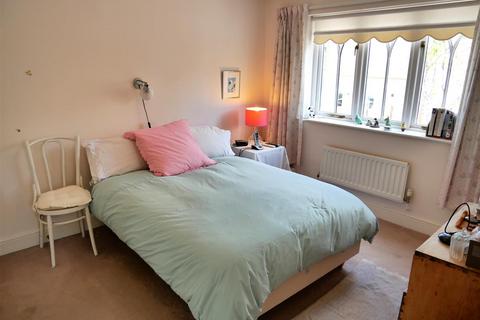 undefined, Ebor Gardens, Quemerford