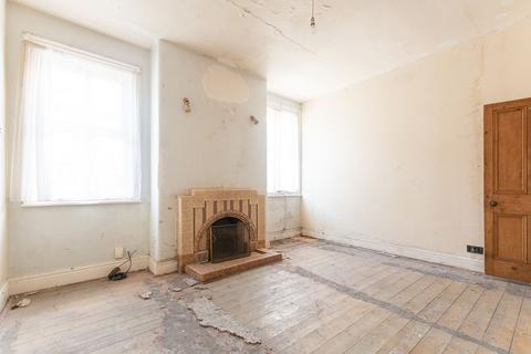 3 bedroom end of terrace house for sale, St. Helens Road, Leigh WN7