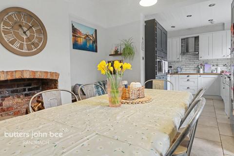 undefined, Walnut Tree Lane, Sandbach