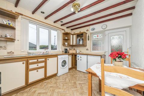 undefined, Linton Grove, HECKMONDWIKE