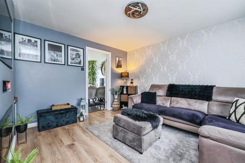 3 bedroom semi-detached house for sale, Hawkins Court, Ilkeston