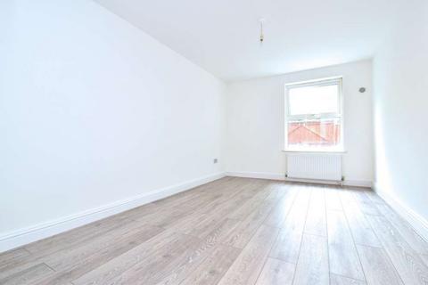 undefined, Bayes Close,  London, SE26