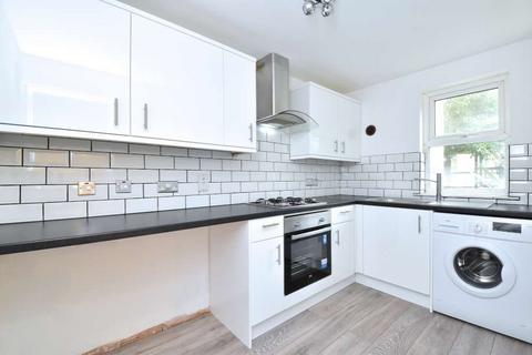 undefined, Bayes Close,  London, SE26