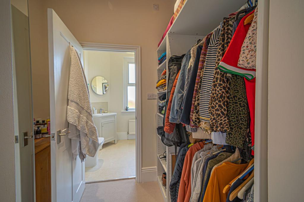Walk in wardrobe