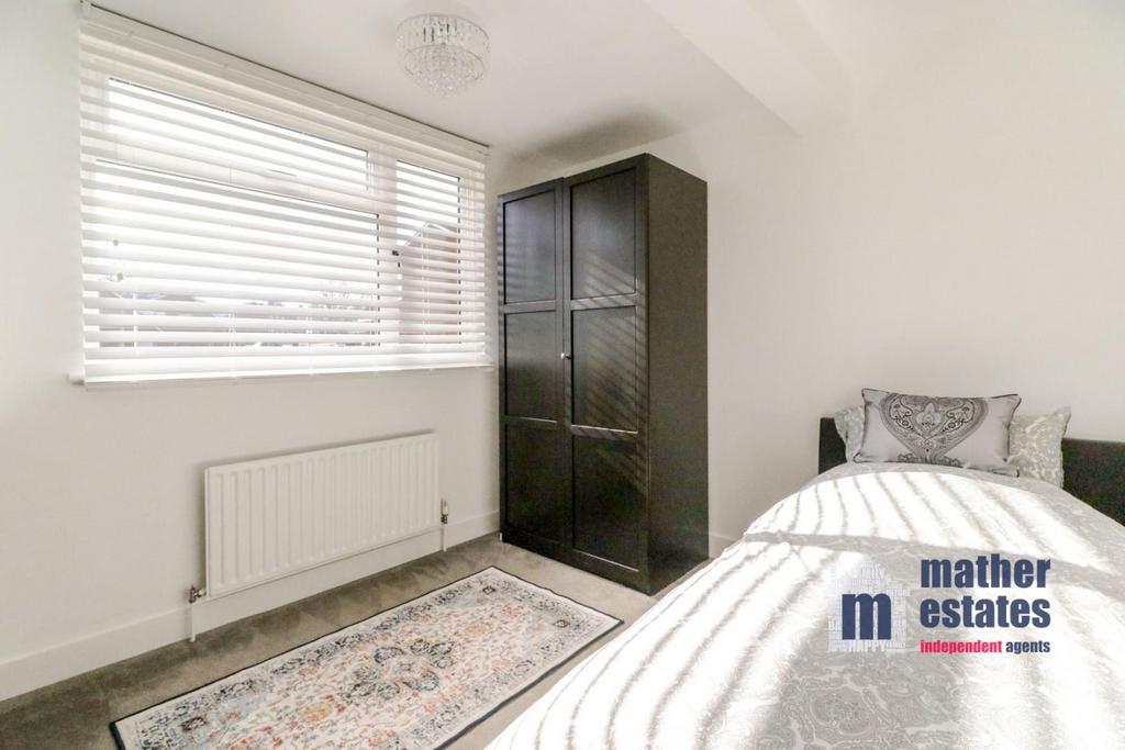 73 Woburn Cl, Broadwater, Stevenage SG2-26.jpg