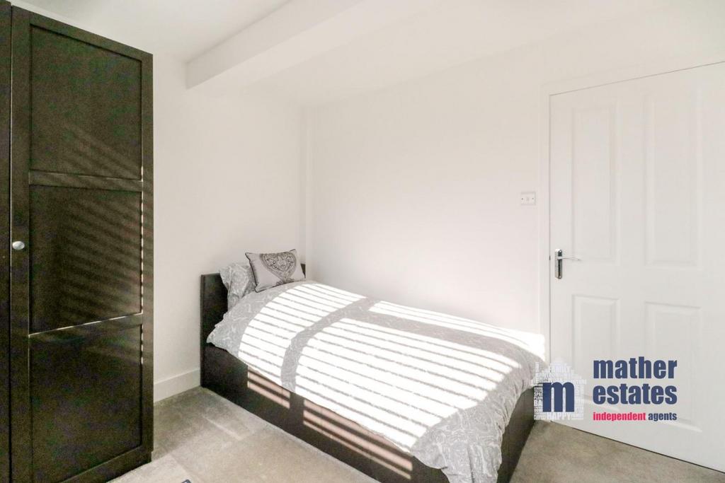 73 Woburn Cl, Broadwater, Stevenage SG2-27.jpg
