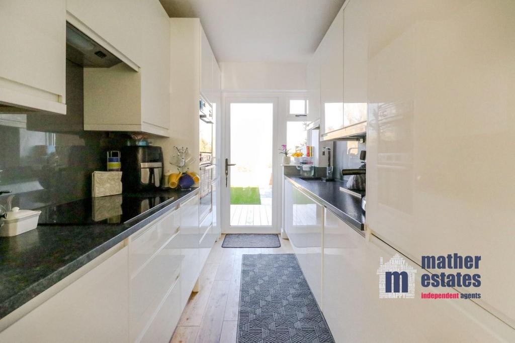 73 Woburn Cl, Broadwater, Stevenage SG2-20.jpg