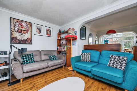 5 bedroom detached house for sale, Springfield Gardens, Ilkeston