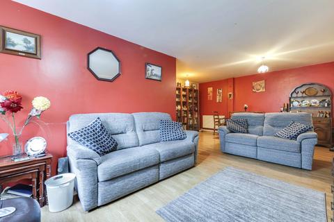 3 bedroom bungalow for sale, Parliament Road, Armley, Leeds, West Yorkshire, LS12