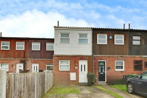 undefined, Daltons Fen, Basildon, SS13