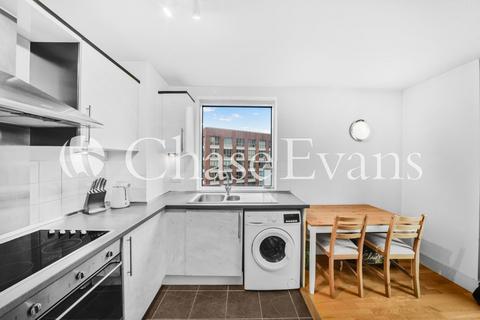 1 bedroom flat for sale, Wharfside Point North, Poplar High Street, Poplar, London, E14