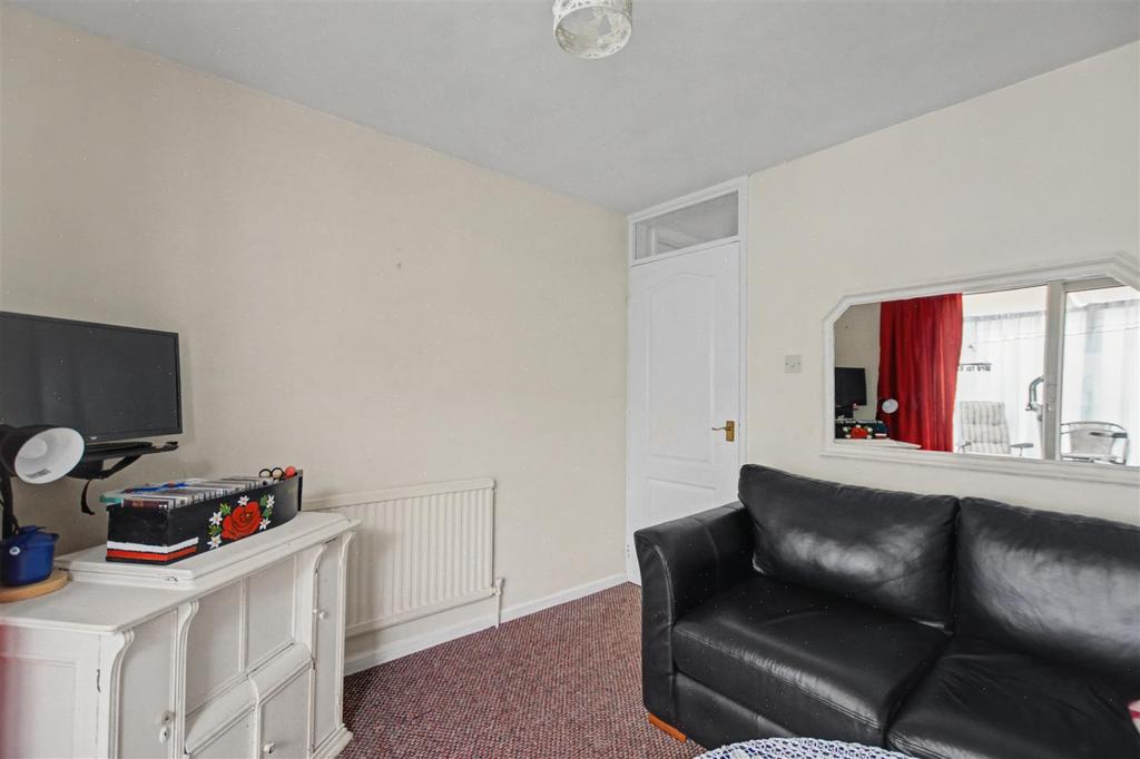 Sitting Room 2.jpeg