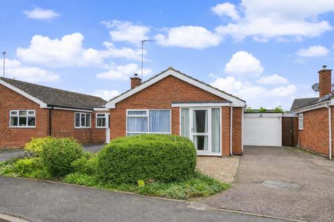 2 bedroom detached bungalow for sale, Gables Lea, Sutton Bonington