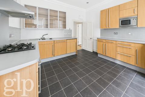 2 bedroom apartment to rent, Earlham Street, Covent Garden, WC2H