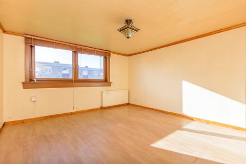 3 bedroom ground floor flat for sale, 4/2 Calder View, Edinburgh, EH11 4HU