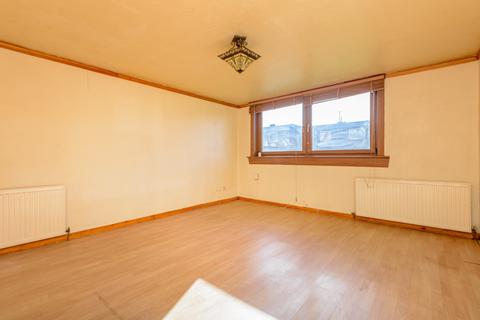 3 bedroom ground floor flat for sale, 4/2 Calder View, Edinburgh, EH11 4HU