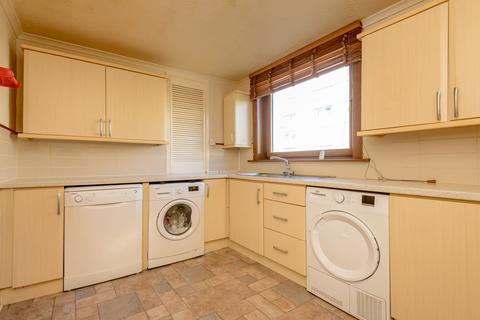 3 bedroom ground floor flat for sale, 4/2 Calder View, Edinburgh, EH11 4HU