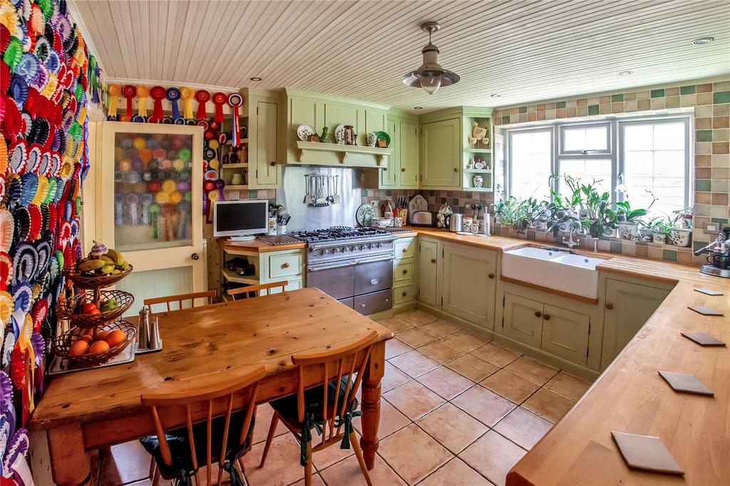 Kitchen/Breakfast Rm