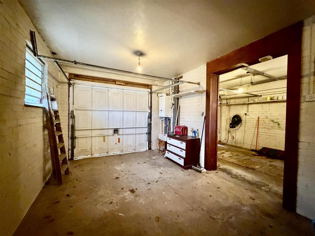 Double garage