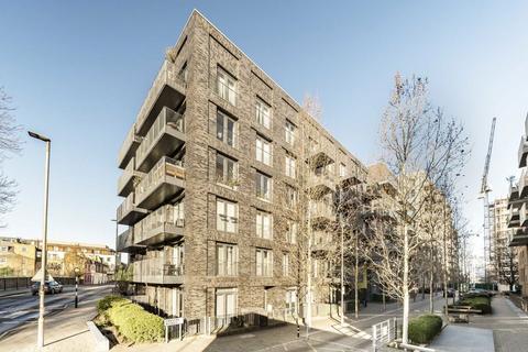 Danvers Avenue, London SW11