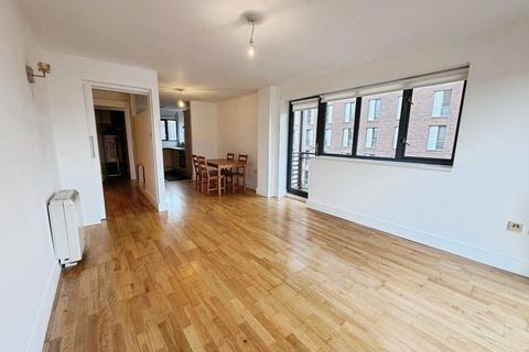 2 bedroom flat to rent, Stowell Street, Liverpool, L7 7DL