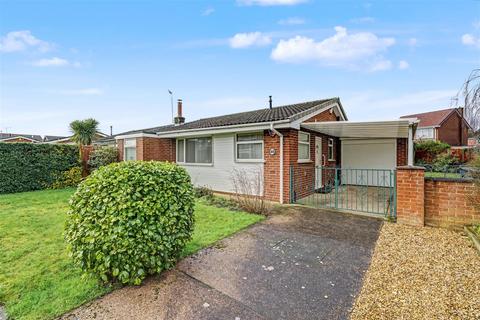 2 bedroom bungalow for sale, Broadfields, Calverton