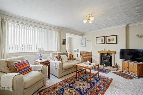 2 bedroom bungalow for sale, Broadfields, Calverton
