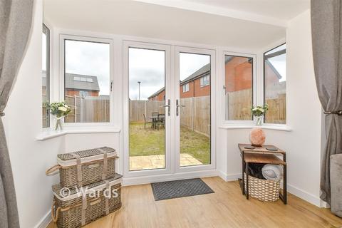 3 bedroom semi-detached house for sale, Hawthornden Street, Herne Bay CT6