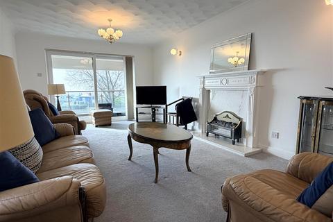 2 bedroom apartment for sale, Grannys Bay, Inner Promenade, Fairhaven, Lytham St Annes