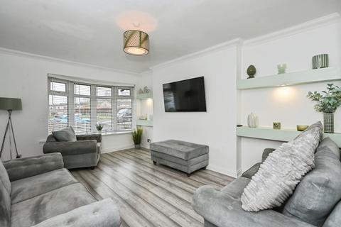 3 bedroom semi-detached house for sale, Petworth Avenue, Wigan, WN3