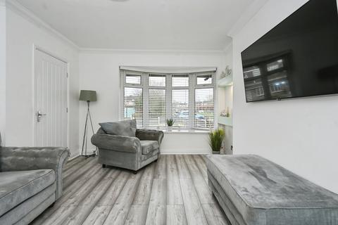 3 bedroom semi-detached house for sale, Petworth Avenue, Wigan, WN3